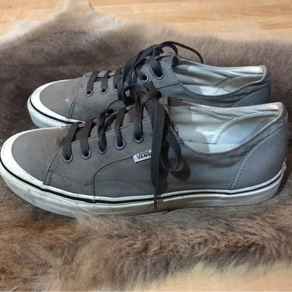 Mens sz 10 Vans